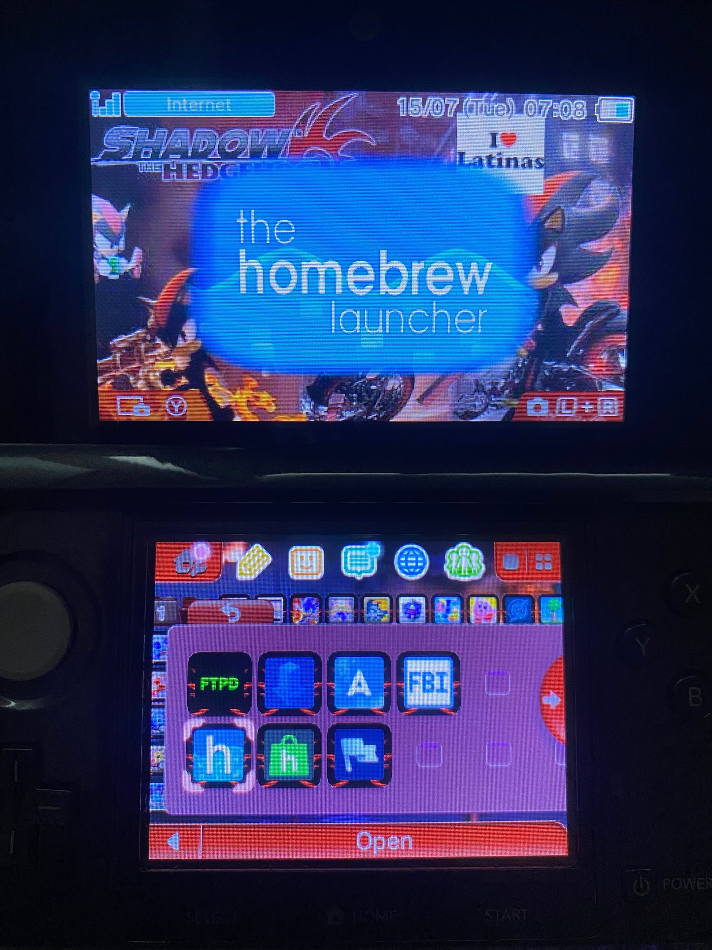 Cosmos Black Nintendo 3DS - Modded, 128GB SD