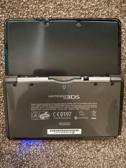 Cosmos Black Nintendo 3DS - Modded, 128GB SD