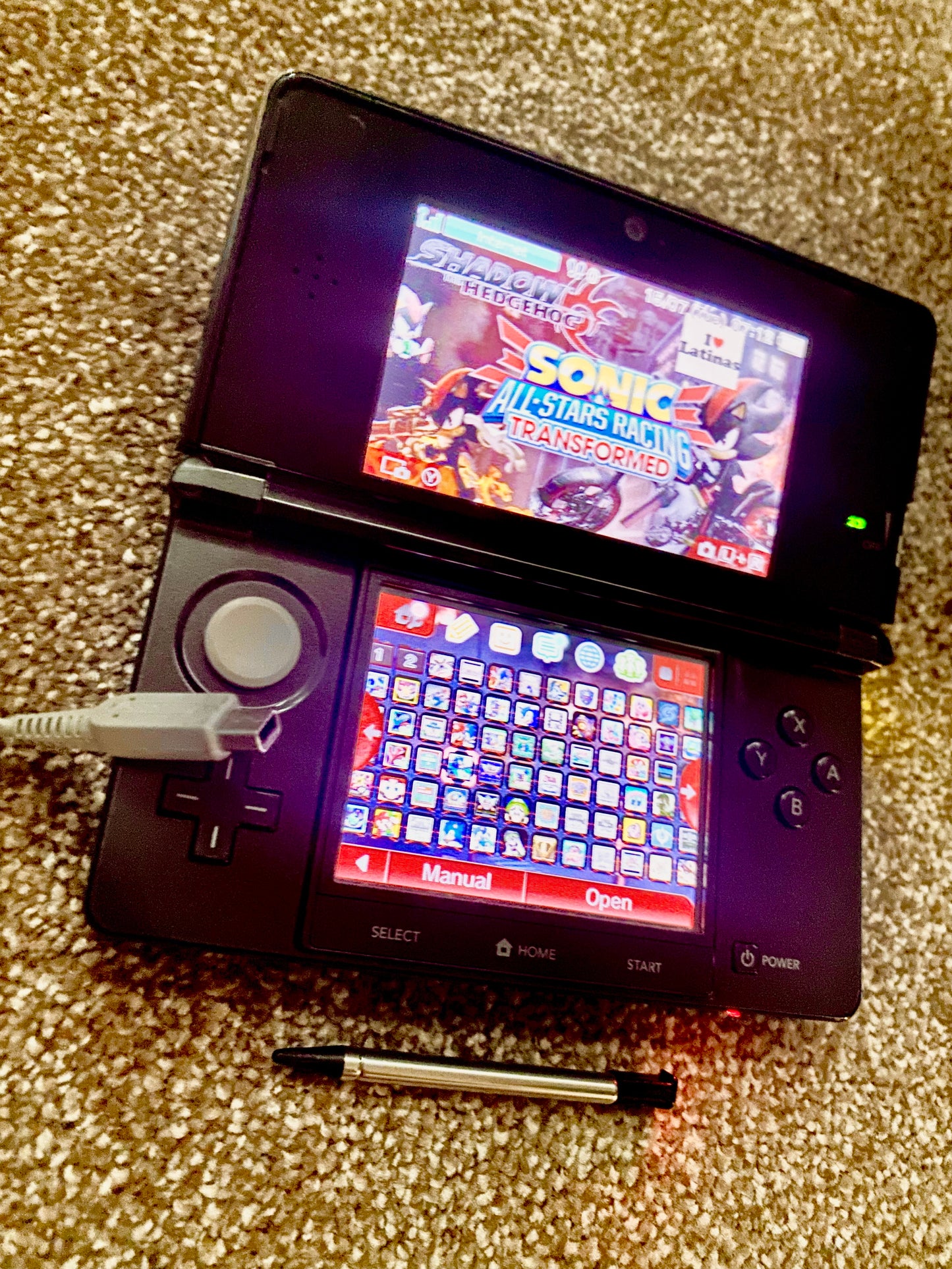 Cosmos Black Nintendo 3DS - Modded, 128GB SD