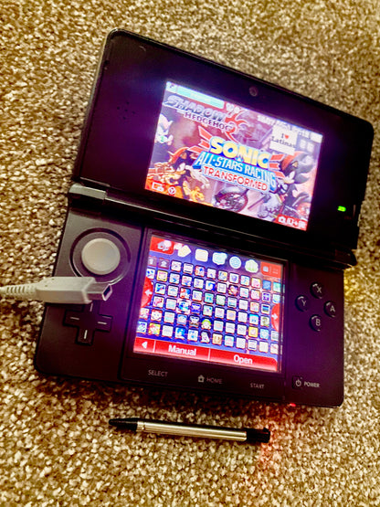 Cosmos Black Nintendo 3DS - Modded, 128GB SD