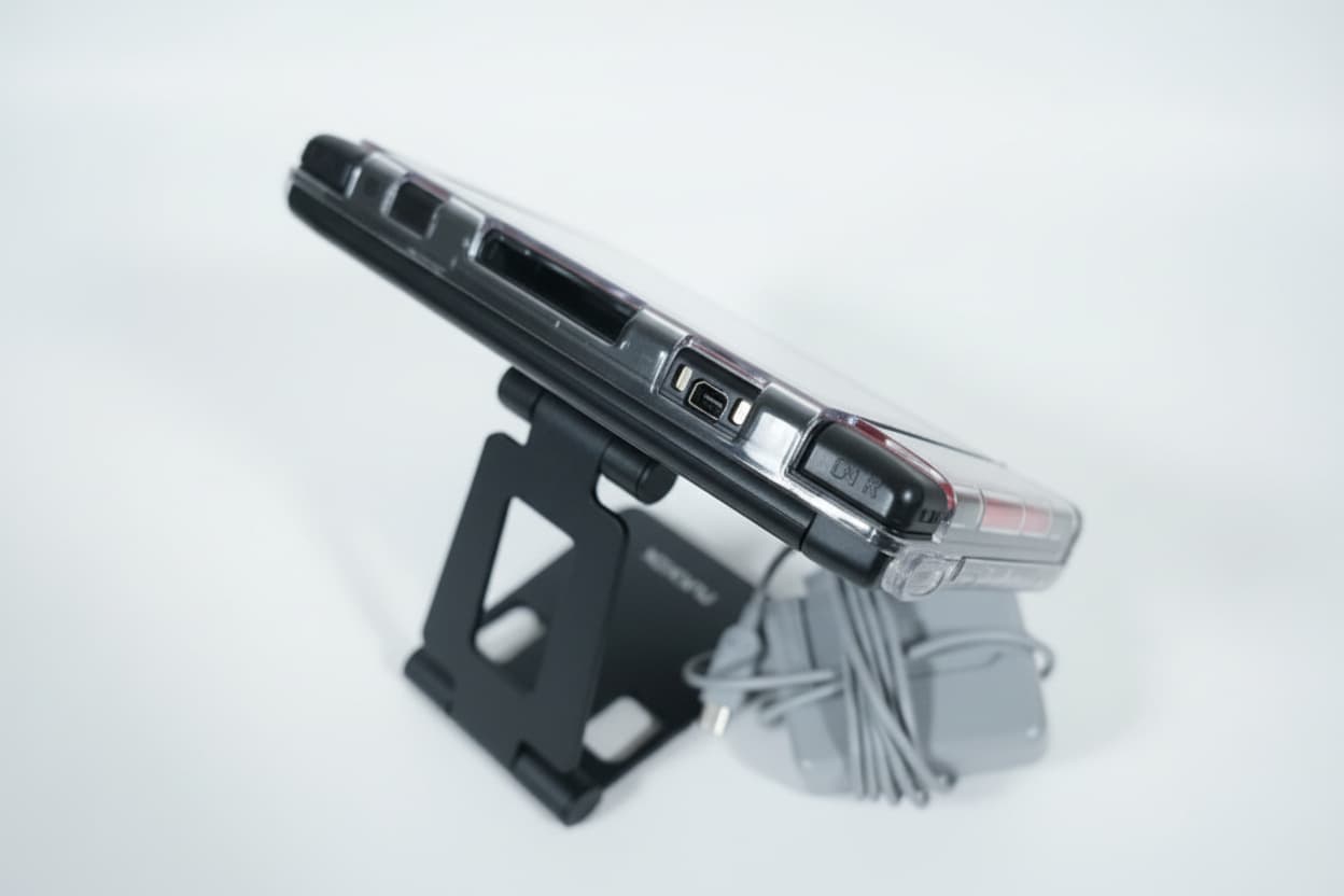Modified Nintendo 3DS XL charging stand and cable with Luma3DS custom firmware included
