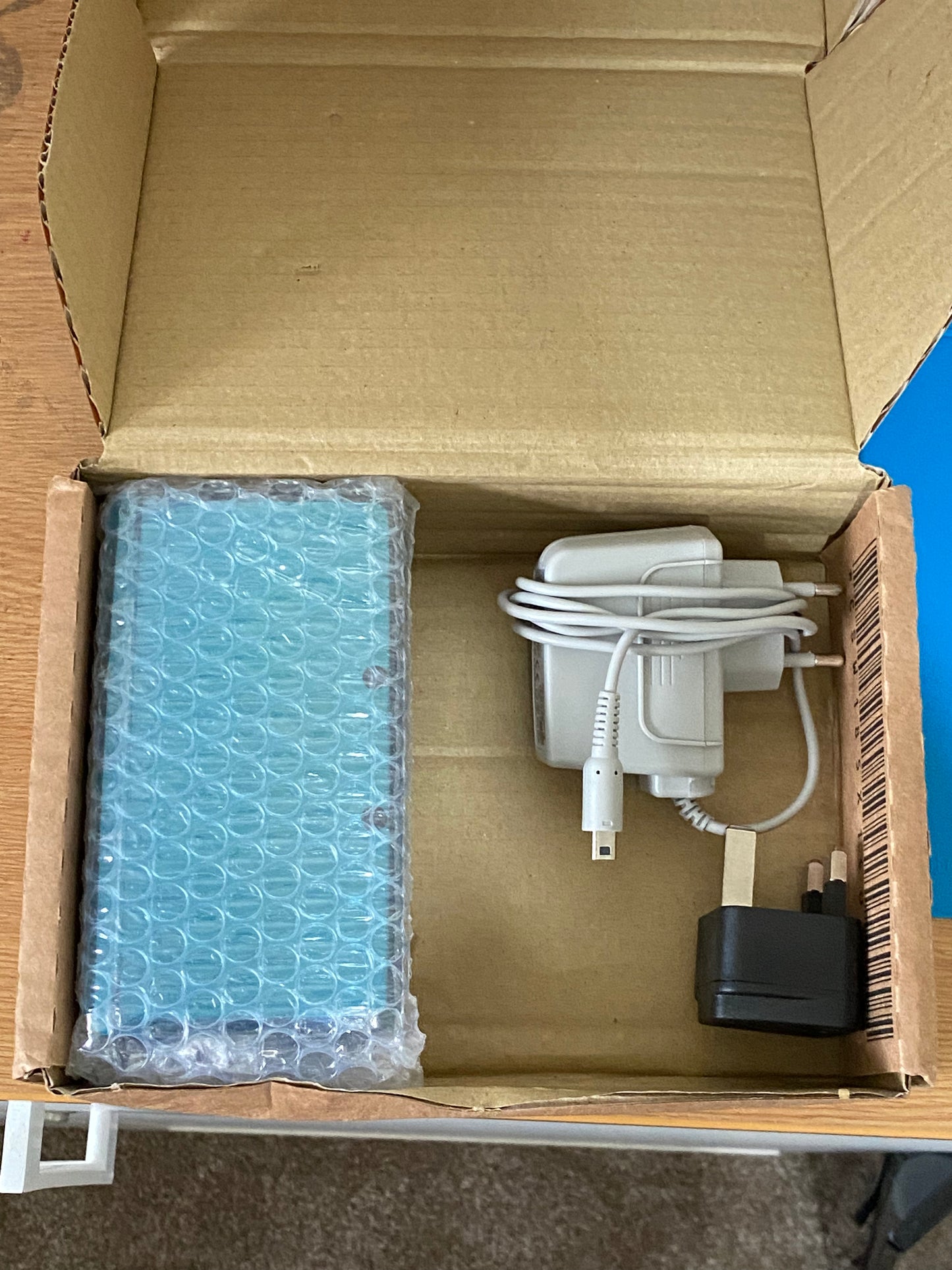 Pink Nintendo 3DS – Modded, 128GB SD