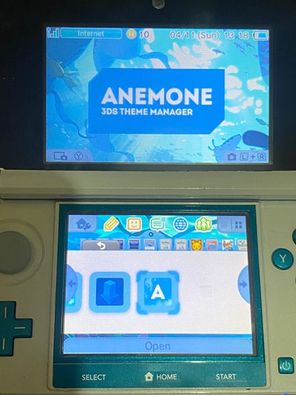 White x Aqua Blue Nintendo 3DS - Modded, 128gb
