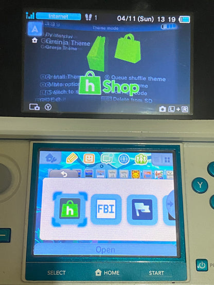 White x Aqua Blue Nintendo 3DS - Modded, 128gb