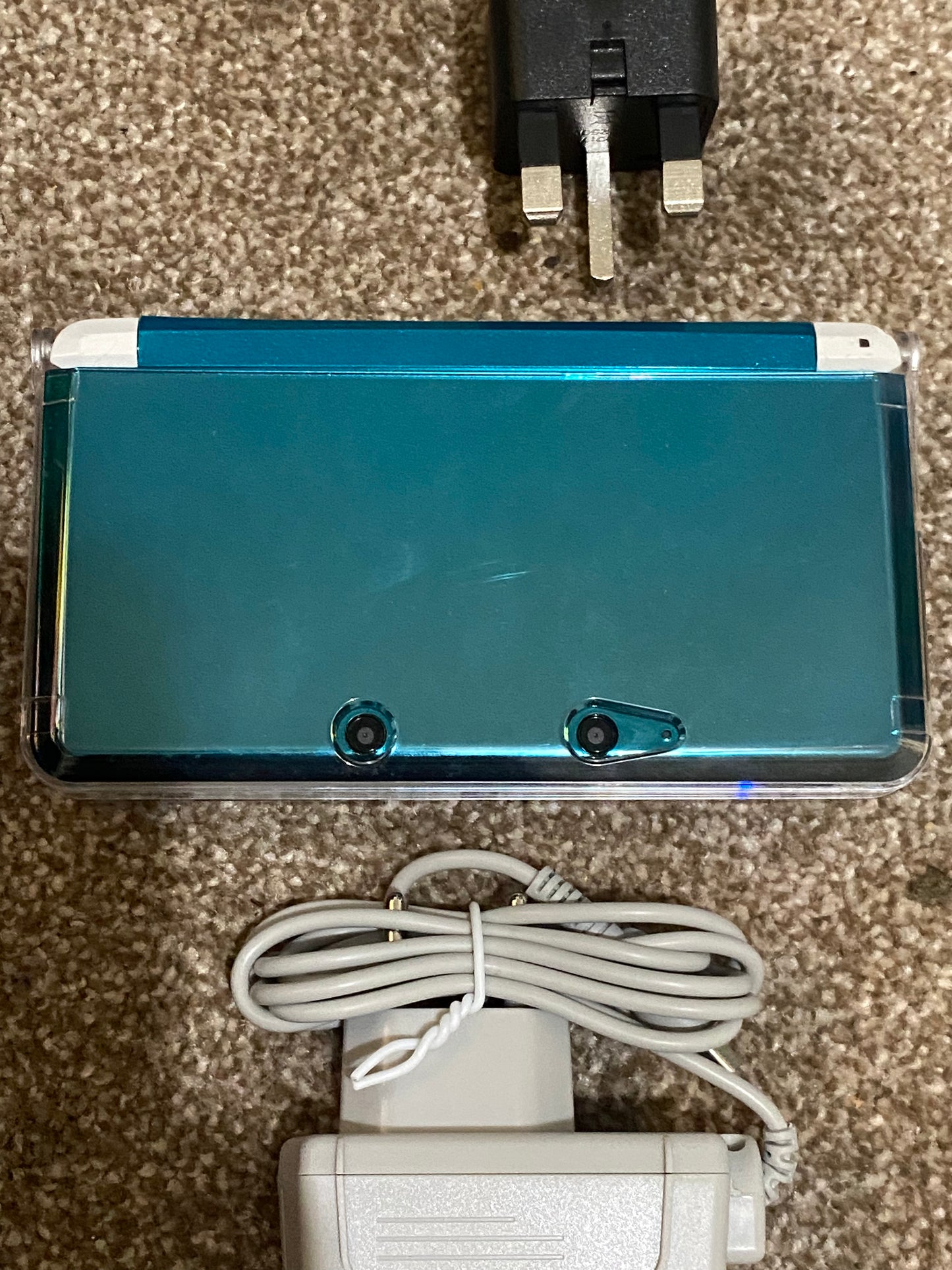 White x Aqua Blue Nintendo 3DS - Modded, 128gb