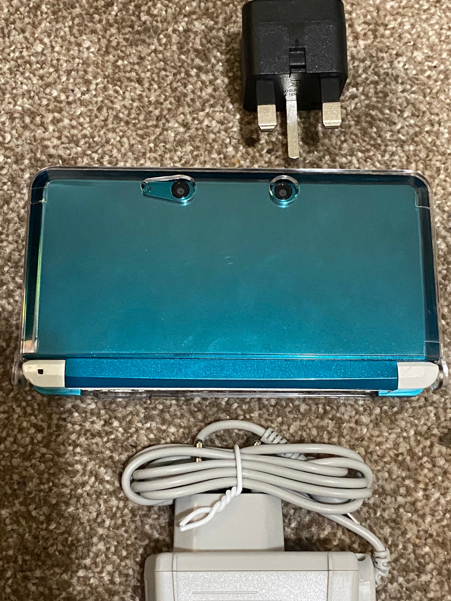White x Aqua Blue Nintendo 3DS - Modded, 128gb