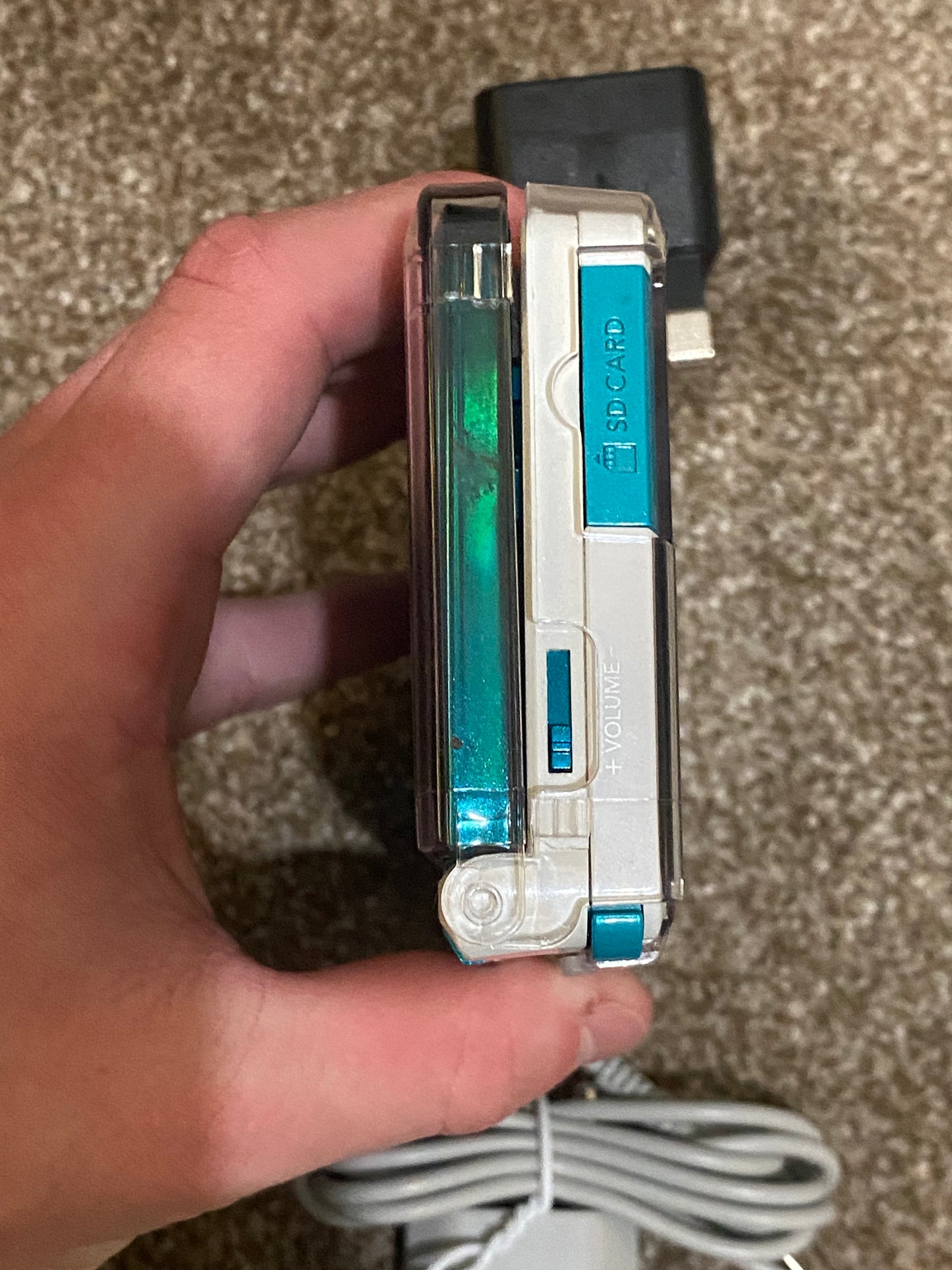 White x Aqua Blue Nintendo 3DS - Modded, 128gb