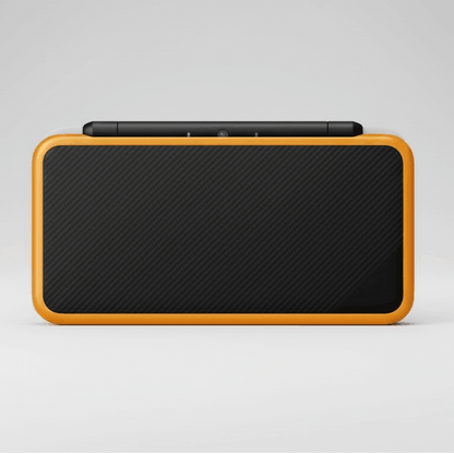 White Nintendo 2DS XL modded console close-up - Luma CFW, 64-128GB storage, homebrew apps UK