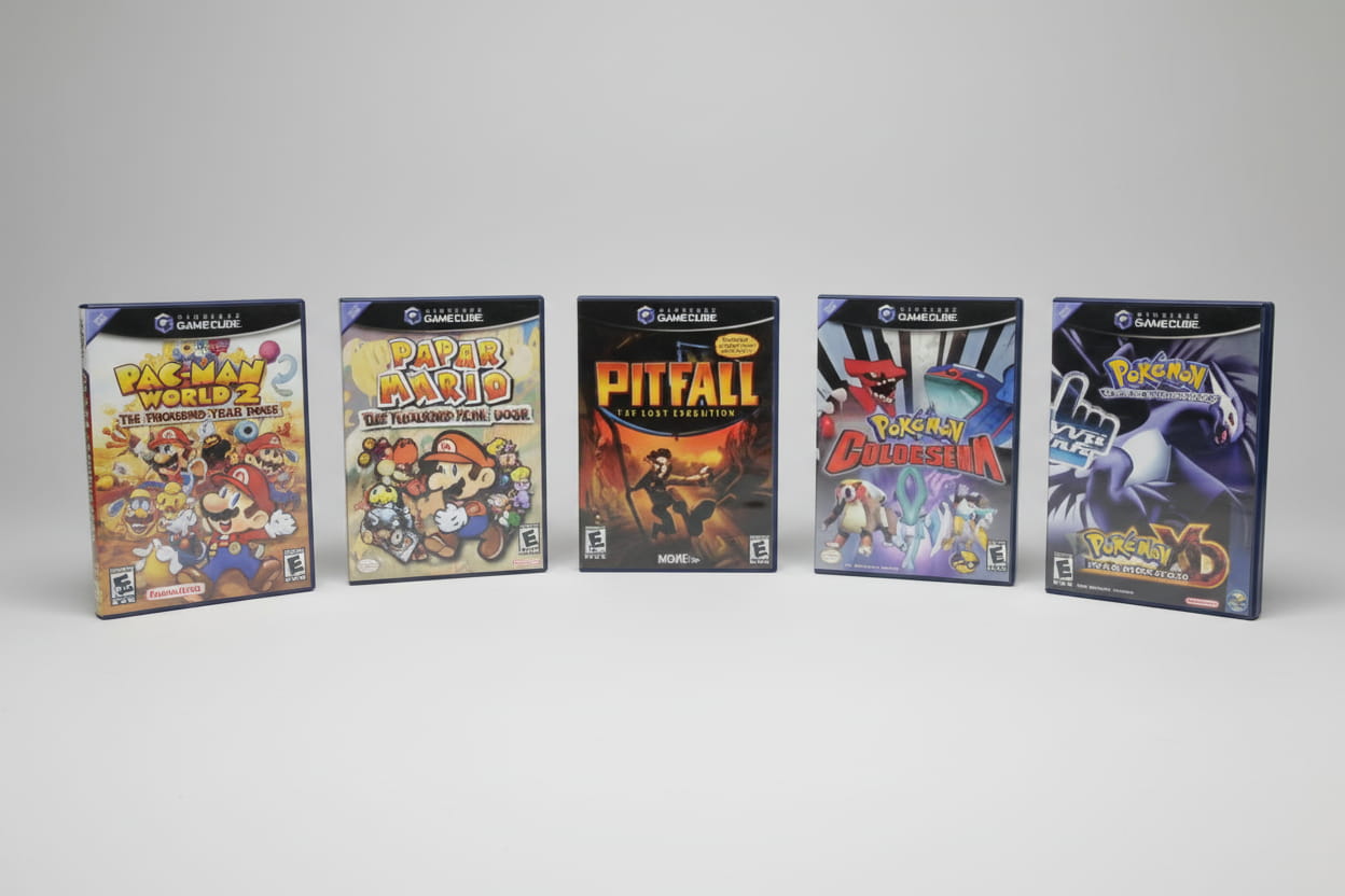 Nintendo Wii U CFW system menu showing retro emulators NES SNES N64 GameCube installed
